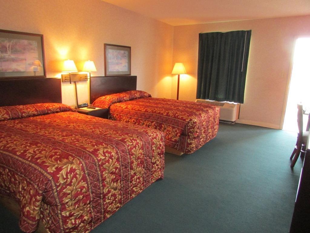 New Valdosta Inn And Suites Quarto foto